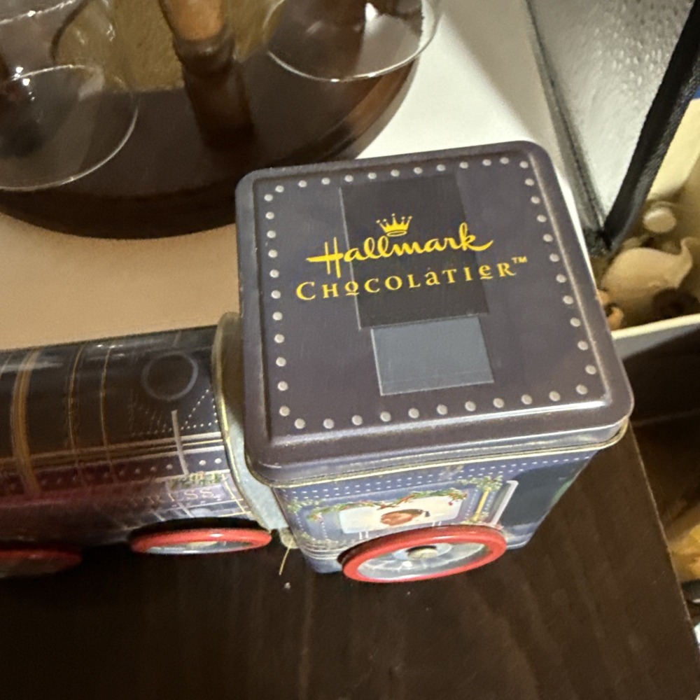 Polar Express Train Engine From Hallmark - Picture 5 of 8